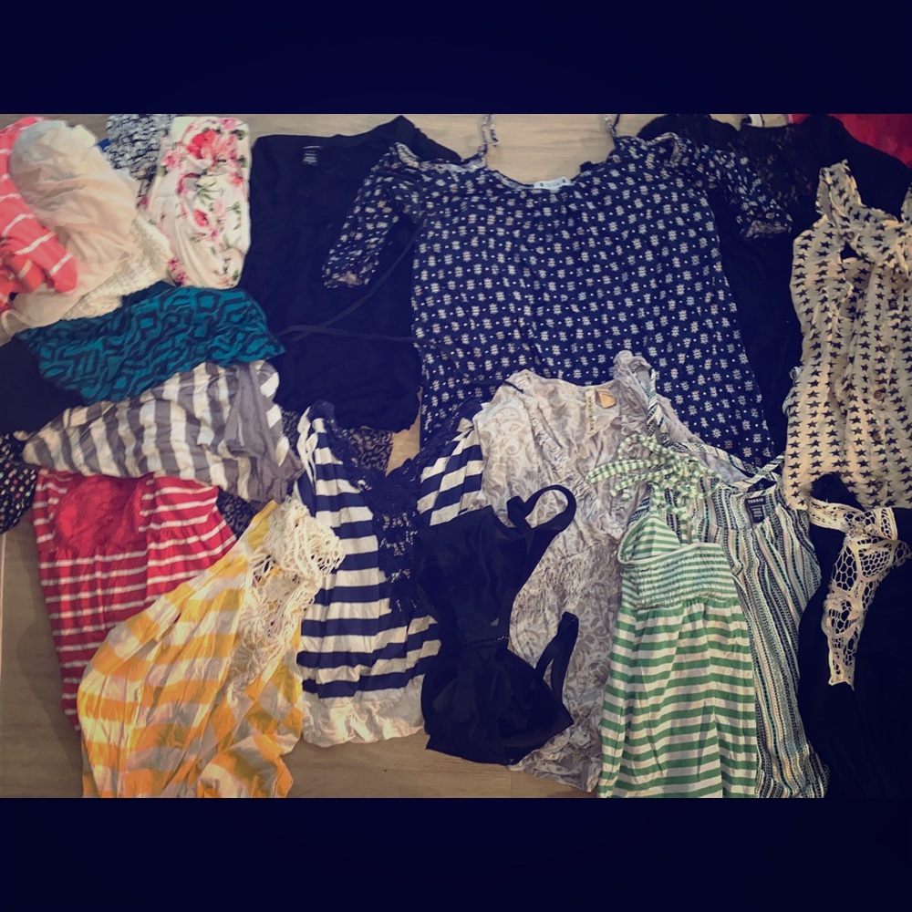 Lot of Torrid & Others Clothes sz 18 2X-3X/1Bra